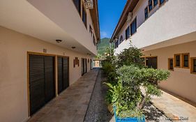 Sobrado em Condominio Maranduba Ubatuba
